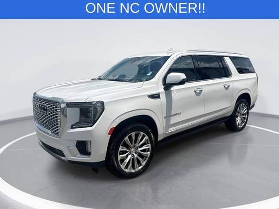 GMC YUKON XL 2022 1GKS2JKL7NR363550 image